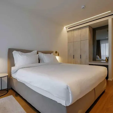 Apartmán Luxury With Pool & Panoramic Sea Views *