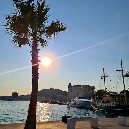 Luxury With Pool & Panoramic Sea Views Apartmán Split